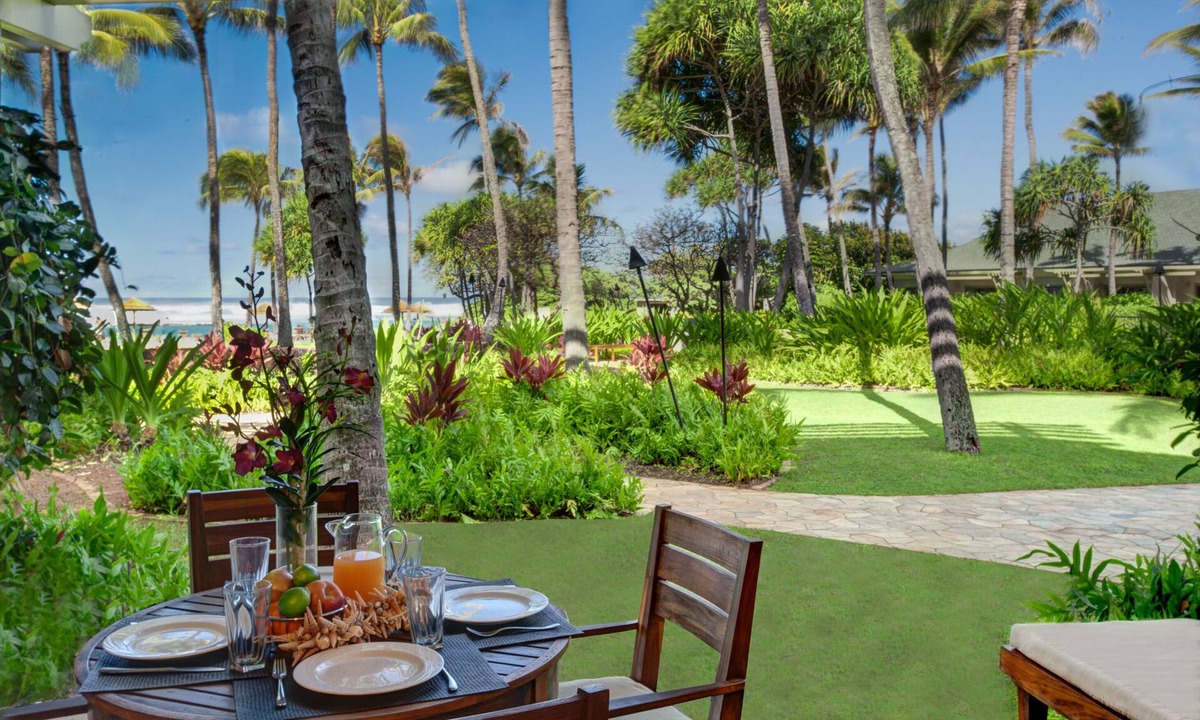 Kahuku Villa | SUMMER REDUCED! Villa 105-106 Ocean View Turtle Bay