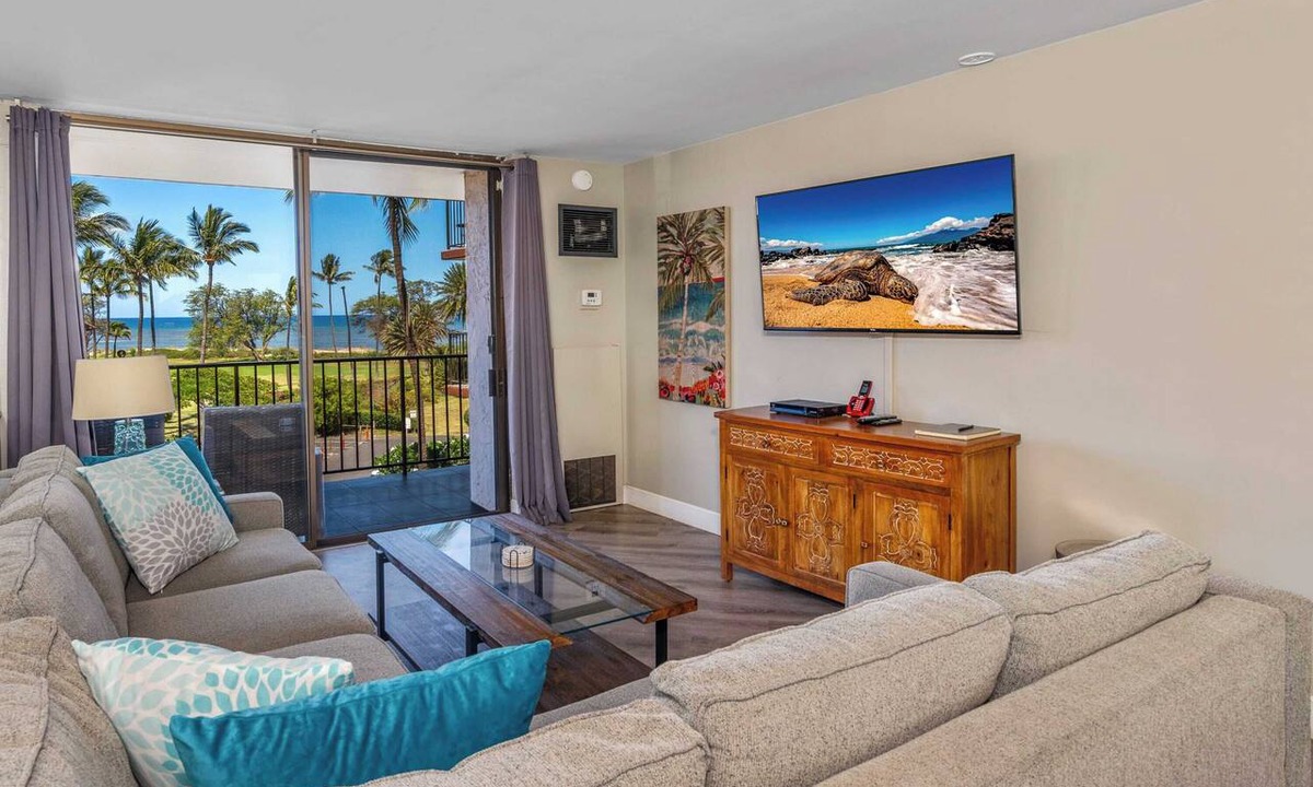 Kihei Condo | Sunny and Soothing Oceanfront Vistas