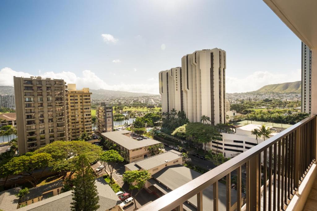 Waikiki Hotel | Sweetwater at Waikiki