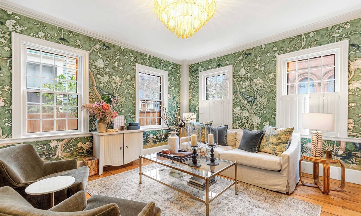 Newport House | The Royce - Two Luxury Family Homes in Downtown Newport