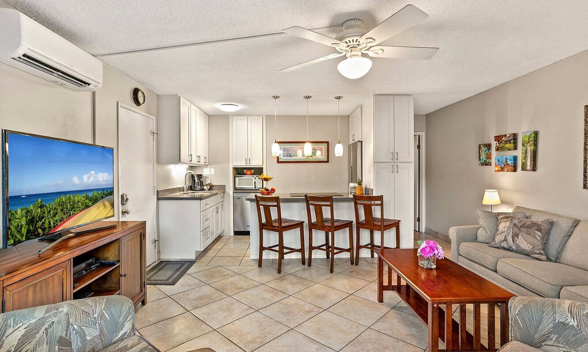 Kihei Condo | Tropical Garden View at a Beach Front Property-Kihei Kai Unit #5