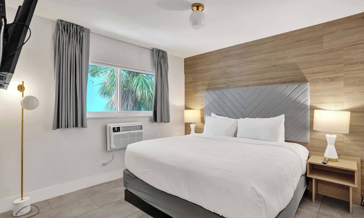 Galt Mile House | Two Bedroom Suite at The Botanica