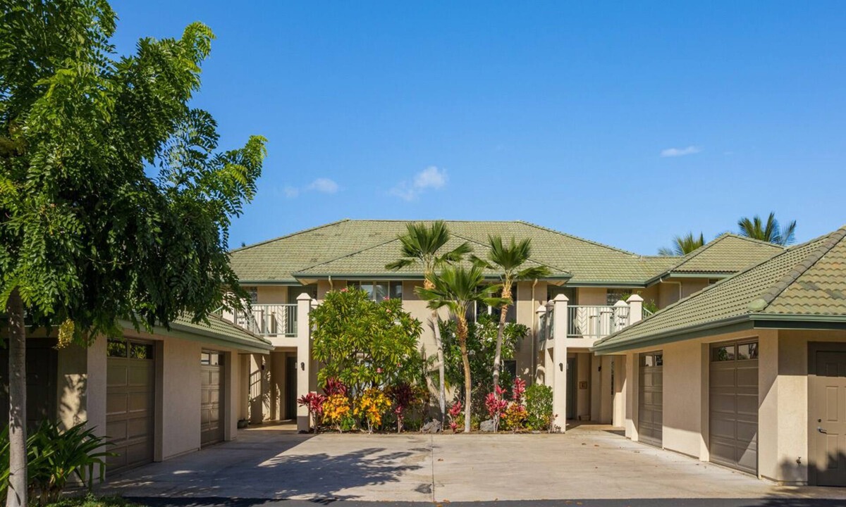 Kamuela House | Upscale Condo with Resort Amenties and Infinity Edge Pool