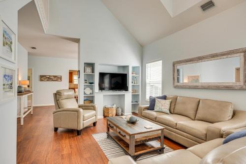 Port St. Joe House | Walk to Bay & Dtwn: Port St Joe Paradise w/Grill!