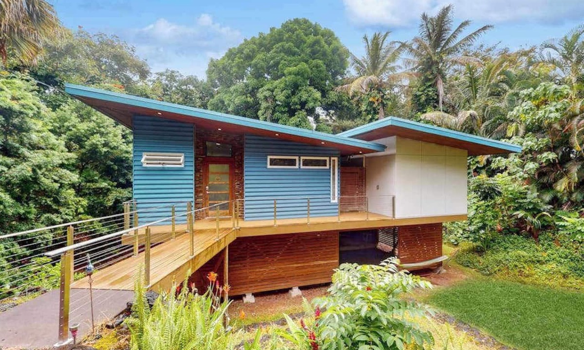 Kehena Beach Estates House | Walk to Kehena Beach From a Tranquil Escape with W/D & WiFi