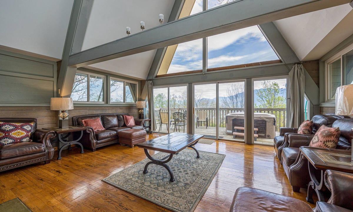 Chalet Village Cottage | Your Family Reunion Getaway