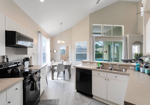 Amazing 6 Bed Disney Dream Getaway in Windsor Palms Resort!