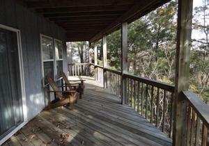 Blue Moon-Lakefront-Sleeps 25! 3 Levels, On Secluded Quiet Cove-Marina Nearby
