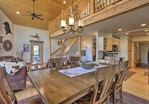 Deck, Bar & Mtn Views: Grand Granby Retreat!