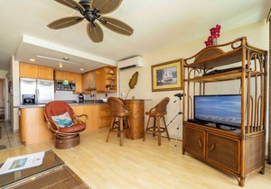 Oceanfront Maalaea Kai 214 Relaxing Resort with Great View!