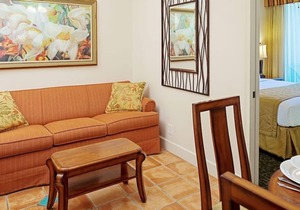SeaWorld Orlando, Three Spacious Units, Two Outdoor Pools, Outlet Shopping