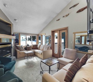 Foxpine Inn 