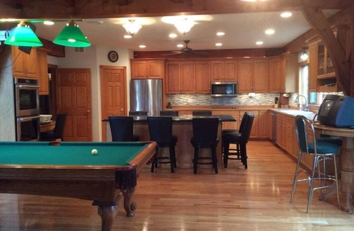 Elysian House | 10 bdrm, 7 bath, cabana, beach, dock, pontoon, games