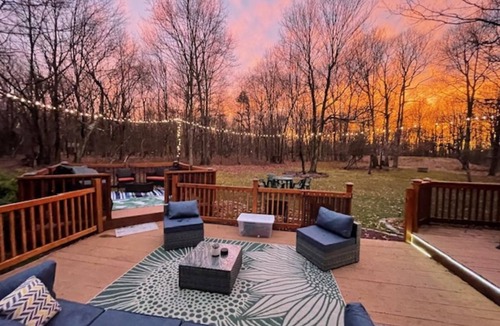 Jim Thorpe House | 10 Seat Home theater. Office. Step-Free Entry. Seniors Welcomed. Pet Friendly!
