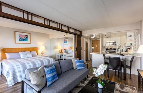 Waikiki Apartment | 1519 Ilikai Collection 9 Beachfront Resort recently upgraded