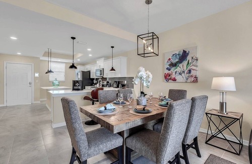Bay Lake Apartment | 2 Bedrooms/2 Bathrooms/Storey Lake (4731-304 CT)