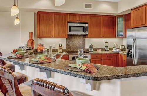 Waikoloa Condo | 2-Level Townhouse w/Incredible Fairway Views! 2 Lanais, WiFi, AC, Laundry, TVs–Hali’i Kai 4G