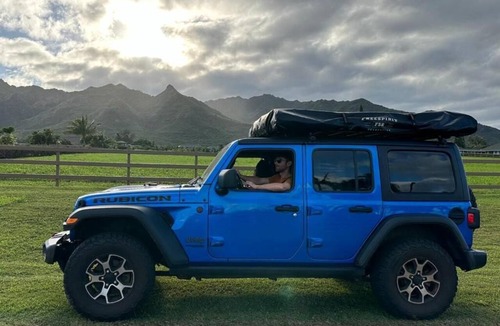 Anahola RV Rental | 2021 Jeep Wrangler Glamper Special