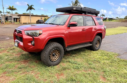Anahola RV Rental | 2022 Red 4Runner