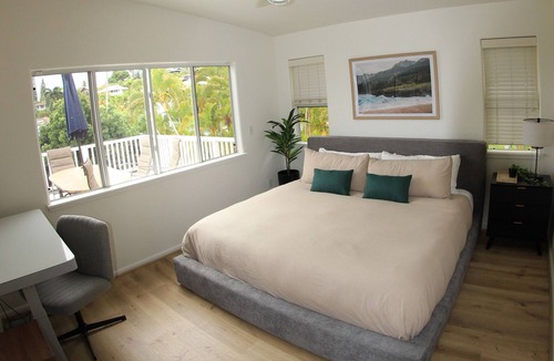 Kailua-Kona House | 3-bedroom furnished house with ocean views, utilities, wifi, and parking