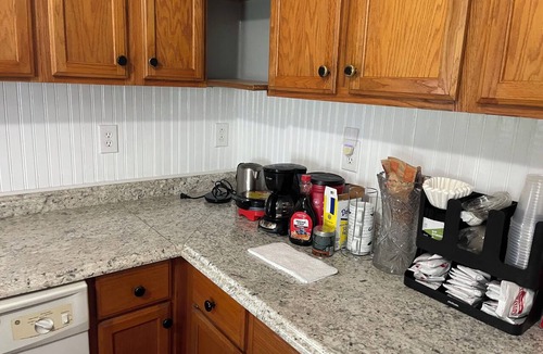 Pottsville House | 3-bedroom house in lovely Pottsville with cool ac and jacuzzi for relaxing