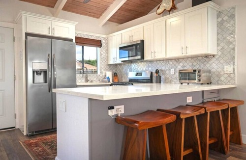 Kailua-Kona House | 3 Min Downtown, 5 Min Beach, Balcony Ocean View, HI9