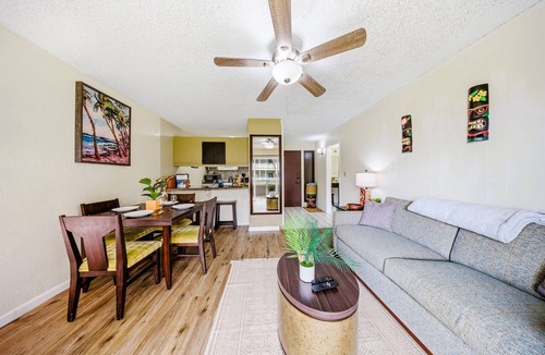 Wailua Condo | 3 min Walk to Beach ! A/C ! Garden Unit ! Renovated ! 3 Pools