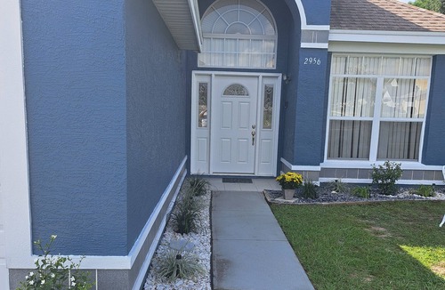 Lindfields House | 4BR Private Pool Home Near Disney – Family Friendly Sleeps 8 Screened Pool