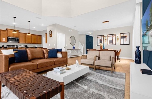 Bay Lake House | 5 BD/5 BA/Paradise Palms (2966 BP)