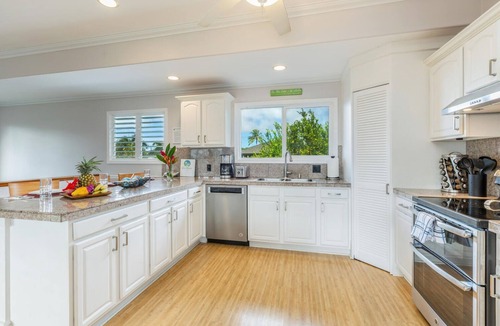 Princeville House | 5 Bedroom Retreat with Waterfall Views