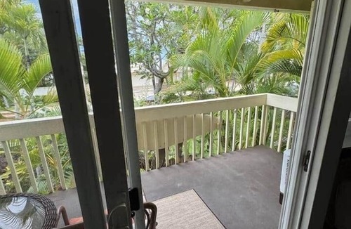 Lanikai House | 60 second walk to Lanikai Beach. 2 Bedrooms w/AC