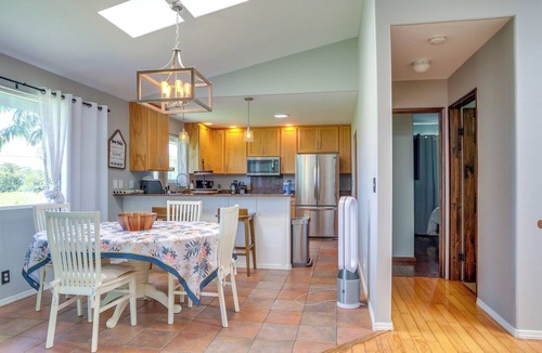Papaikou House | 7 Mi to Hilo Beaches: Peaceful Retreat w/Sauna