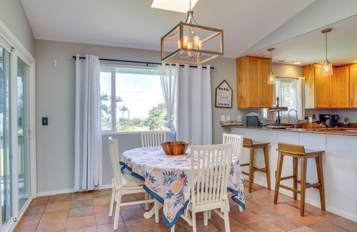 Papaikou House | 7 Mi to Hilo Beaches: Peaceful Retreat w/Sauna