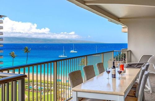 Kaanapali Condo | 8th Floor 2BR Corner Suite with Oceanview Balcony