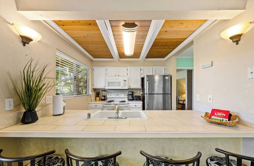 Princeville Condo | Affordable Princeville living with great shared amenities, private lanai!