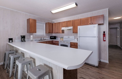 Gulf Shores House | Affordable Vacation Home - Walk To The Beach, Restaurants, Shops, Etc!