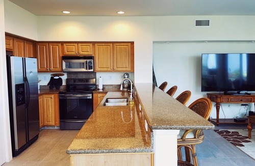 Historic Kailua Village House | Alii Cove J-4 - Beautiful upgraded Townhome at the top of Alii Cove overlooking the ocean.