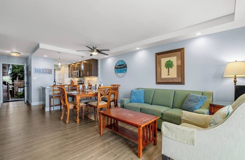 Kihei Condo | Amazing Front Row Luxury Ocean Views on the Beach - Kauhale Makai 234