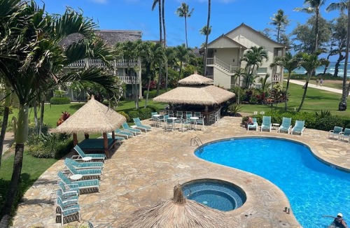 Kapaa Resort | Amazing resort in Kapaa on the beach w/WiFi and AC, perfect for your getaway