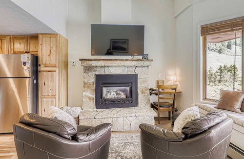 Copper Mountain Village Condo | Amazing Views! Walk to Copper's Center Village