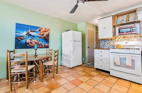 Ualapue Apartment | August Sale! Relax at a Dreamy Oceanfront Resort Condo with Pool & Beach Access