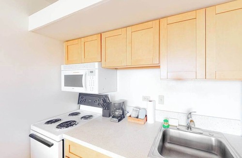 Maunaloa Apartment | August Special! Ground-Floor Ocean-View Molokai Condo - Walk to Beach