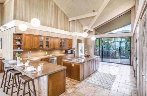 Anahola House | Beachfront Anahola Home with Ocean Views, Hot Tub & Beach Gear