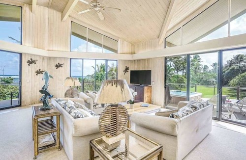 Anahola House | Beachfront Anahola Home with Ocean Views, Hot Tub & Beach Gear