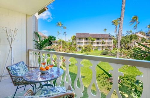 Wailua Apartment | Beachfront Ocean View, Split AC, Sunrise Views