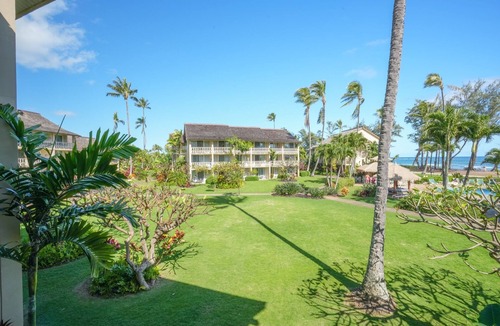 Wailua Apartment | Beachfront Ocean View, Split AC, Sunrise Views