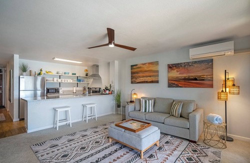 Wailua Condo | Beachside Kapaa top floor condo + A/C