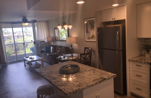 Kihei Condo | "Beachy" 1BR, 2 Bth Condo w/Ocean/Mtn View-No Resort Fees! Last Minute Deals!