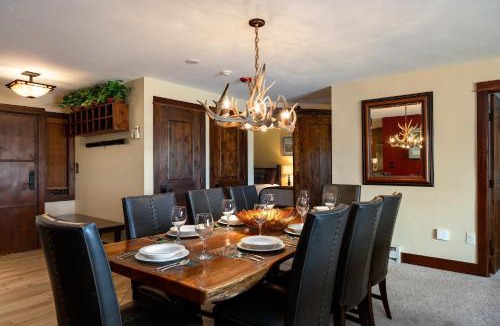 Steamboat Springs Apartment | Bear Claw 408 - True Ski-in Ski-out Access, Slope Views & Winter Shuttle!