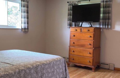 Johnson City Other | Beautiful 2-bedroom house in peaceful Johnson City perfect for relaxing getaway